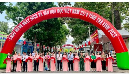 Triển lãm Đường sách chào mừng ngày Sách và Văn hóa đọc Việt Nam 21/4 lần thứ hai tỉnh Trà Vinh năm 2023